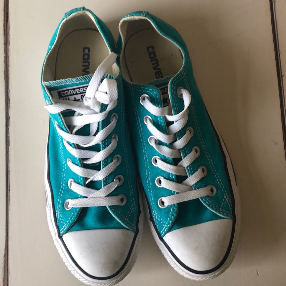 Blue converse